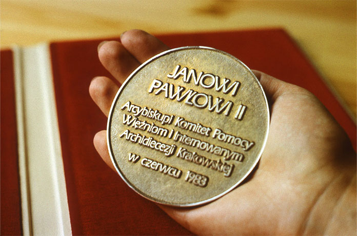 medalla conmemorativa de plata 2